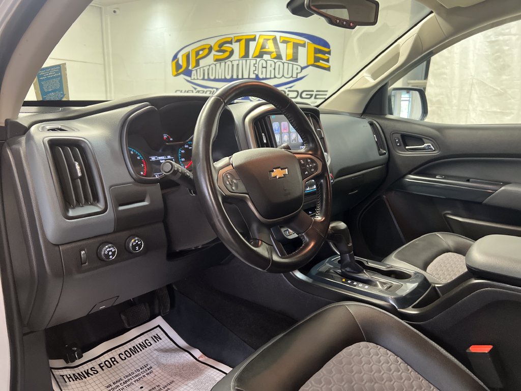 Used 2015 Chevrolet Colorado Z71 w/ LPO, Gearon Divider Package AWD/4WD image 22