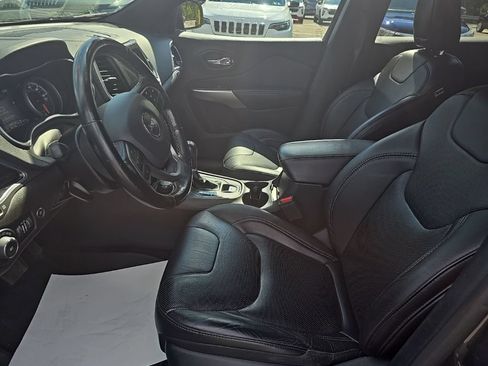 Used 2021 Jeep Cherokee Latitude Lux 80th Anniv w/ Quick Order Package 26U 80TH AWD/4WD image 9