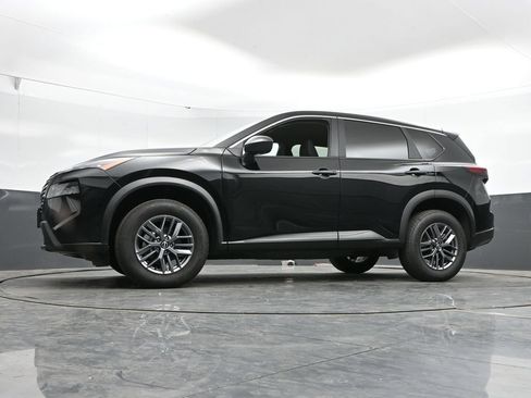 Used 2024 Nissan Rogue S AWD/4WD image 44