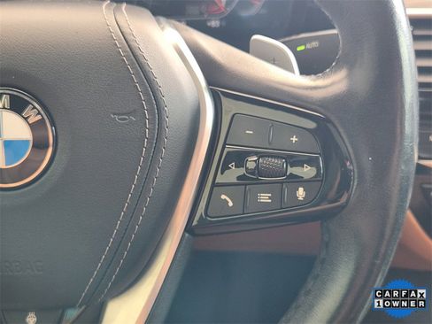 Used 2021 BMW 530i w/ Convenience Package image 31