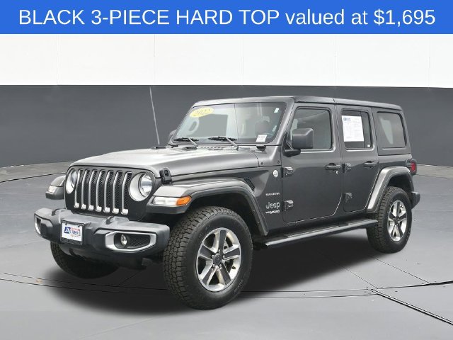 Used 2022 Jeep Wrangler Unlimited Sahara w/ Cold Weather Group AWD/4WD image 3