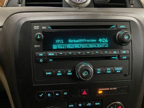 Used 2009 Buick Enclave CXL w/ Entertainment Package #2 image 51