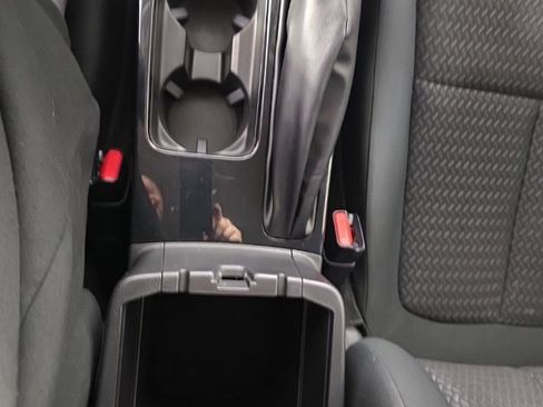 Used 2022 Mitsubishi Eclipse Cross ES image 24