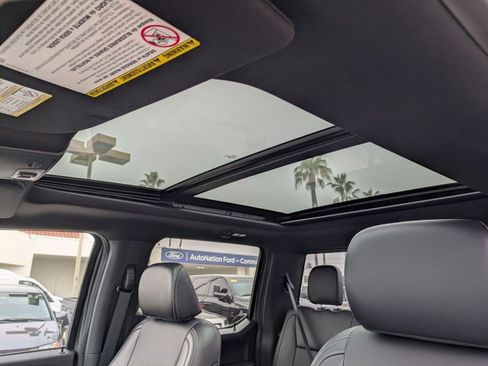 Used 2022 Ford F350 Lariat w/ Lariat Ultimate Package image 16