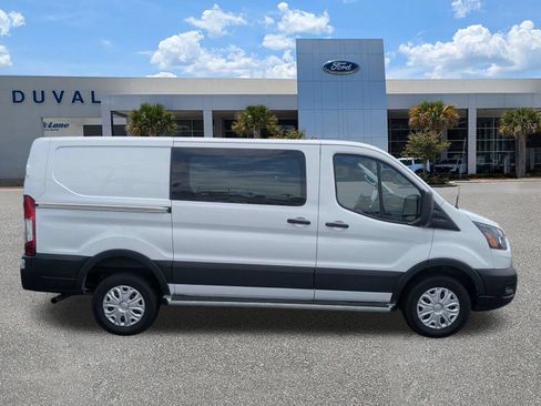 Used 2025 Ford Transit 250 Low Roof w/ Exterior Upgrade Package RWD image 3