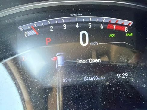Used 2020 Honda CR-V Touring image 5