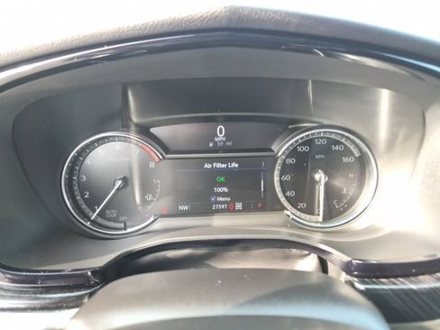 Used 2022 Cadillac XT6 Premium Luxury image 19