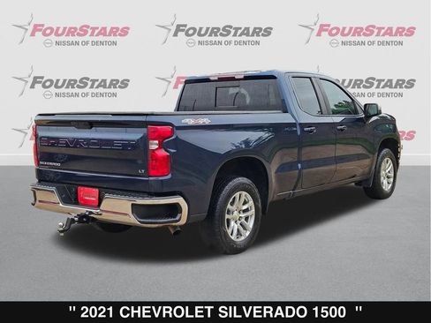 Used 2021 Chevrolet Silverado 1500 LT w/ Convenience Package II AWD/4WD image 4