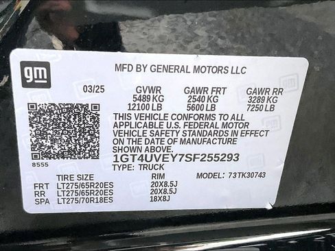 Used 2025 GMC Sierra 3500 AT4 w/ AT4 Premium Plus Package image 32