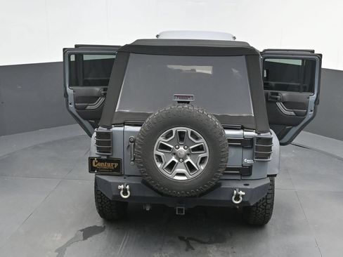 Used 2015 Jeep Wrangler Unlimited Sport w/ Quick Order Package 24S AWD/4WD image 44
