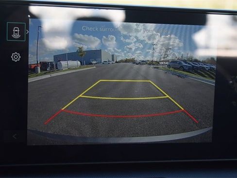 New 2025 Kia K4 LXS image 25