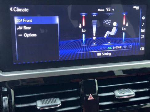 Used 2022 Lexus GX 460 Premium w/ Premium Plus Package image 26