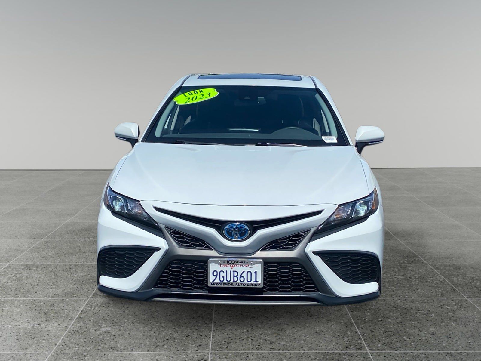 Used 2023 Toyota Camry SE w/ Audio Upgrade Package FWD image 8