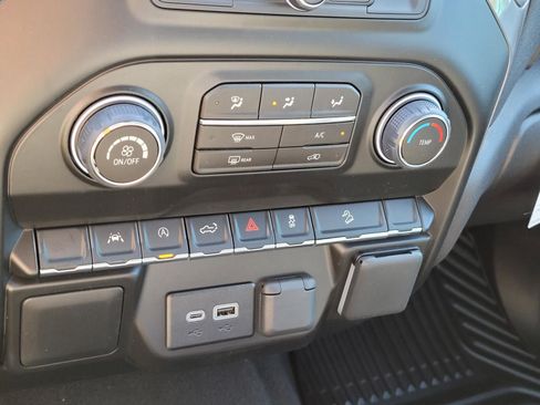 New 2026 Chevrolet Silverado 1500 Custom Trail Boss AWD/4WD image 18