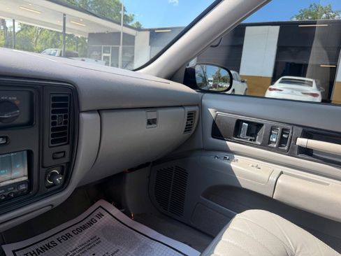 Used 1996 Chevrolet Impala SS RWD image 19