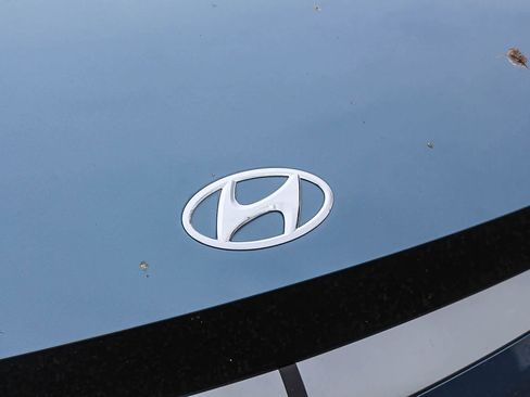 Used 2024 Hyundai Ioniq 5 SEL image 14