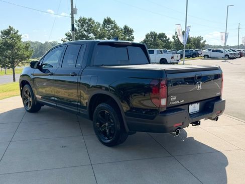 Used 2023 Honda Ridgeline Black Edition image 4