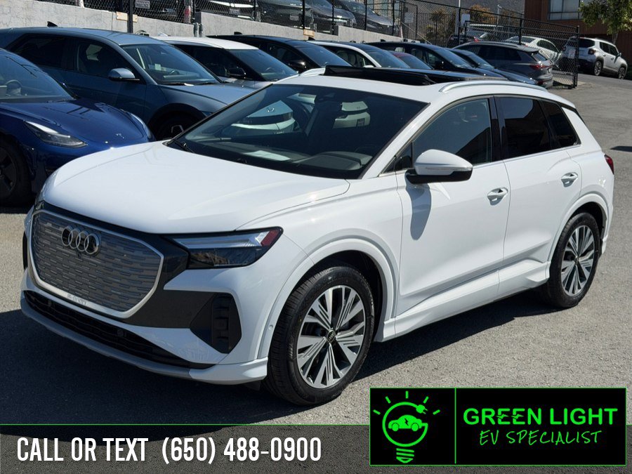 Used 2023 Audi Q4 e-tron Premium Plus w/ Premium Plus RWD image 1