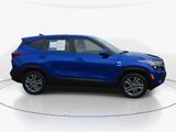 Used 2022 Kia Seltos LX image 2