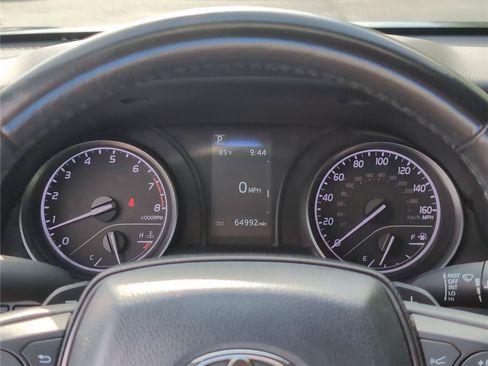Used 2024 Toyota Camry SE FWD image 27