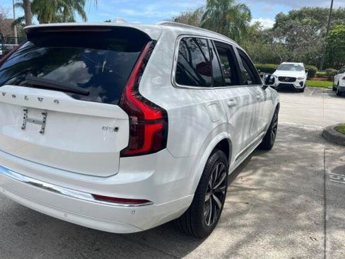 Used 2026 Volvo XC90 B5 Core AWD/4WD image 3