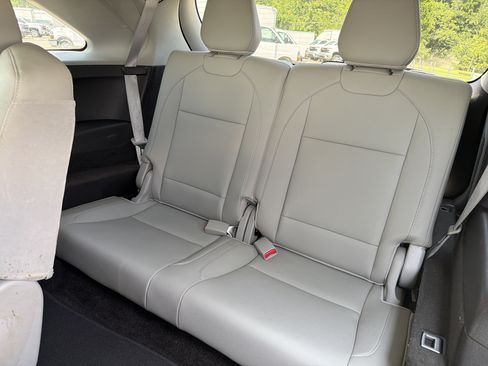 Used 2016 Acura MDX SH-AWD w/ Tech & Entertainment image 32