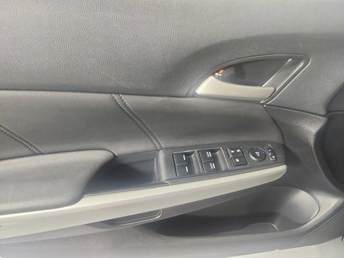 Used 2010 Honda Accord EX-L image 19