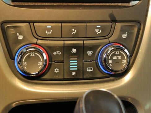 Used 2017 Buick Verano Convenience image 24