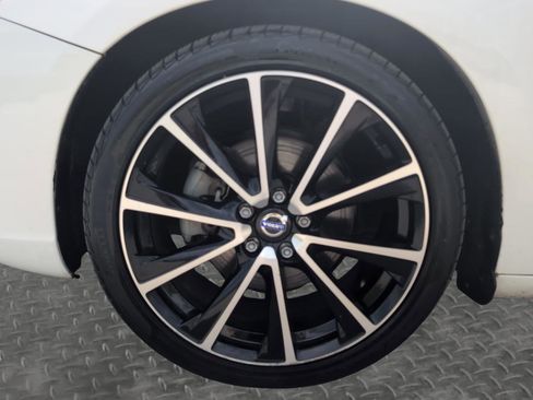 Used 2018 Volvo S60 T5 Dynamic w/ Vision Package FWD image 27
