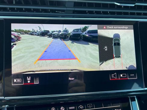 Certified 2025 Audi Q7 3.0T Premium w/ Convenience Package image 31