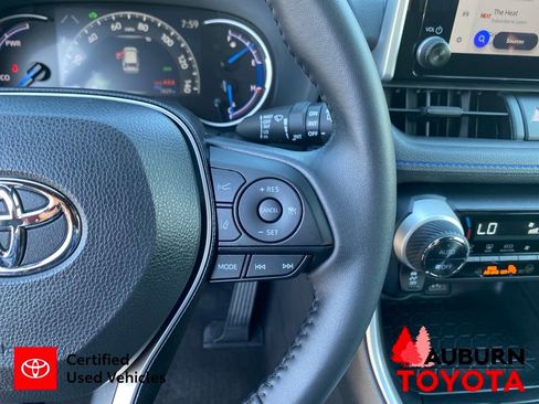 Certified 2025 Toyota RAV4 SE AWD/4WD image 36