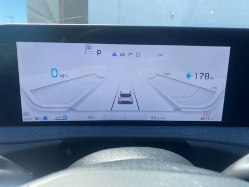 Used 2024 Kia EV6 Light image 14