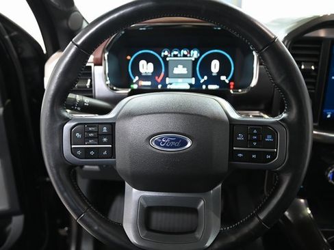 Used 2023 Ford F150 Lariat w/ Equipment Group 502A High image 4