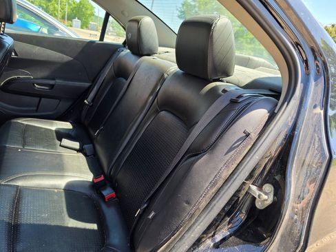 Used 2019 Chevrolet Sonic Premier FWD image 7