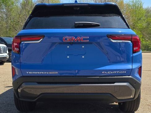 New 2026 GMC Terrain Elevation AWD/4WD image 15