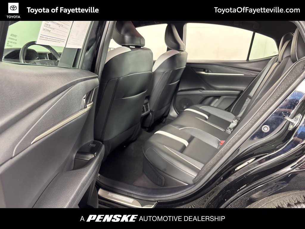 Used 2025 Toyota Camry SE w/ Convenience Package FWD image 28