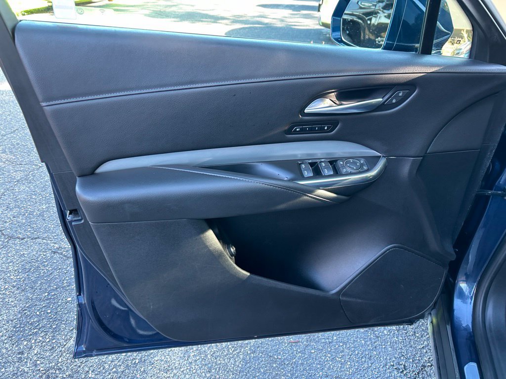 Used 2019 Cadillac XT4 Premium Luxury FWD image 11