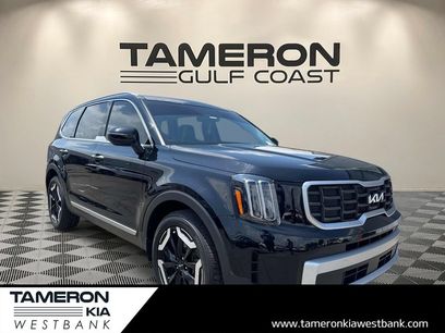 Used 2024 Kia Telluride S w/ S Sunroof Package