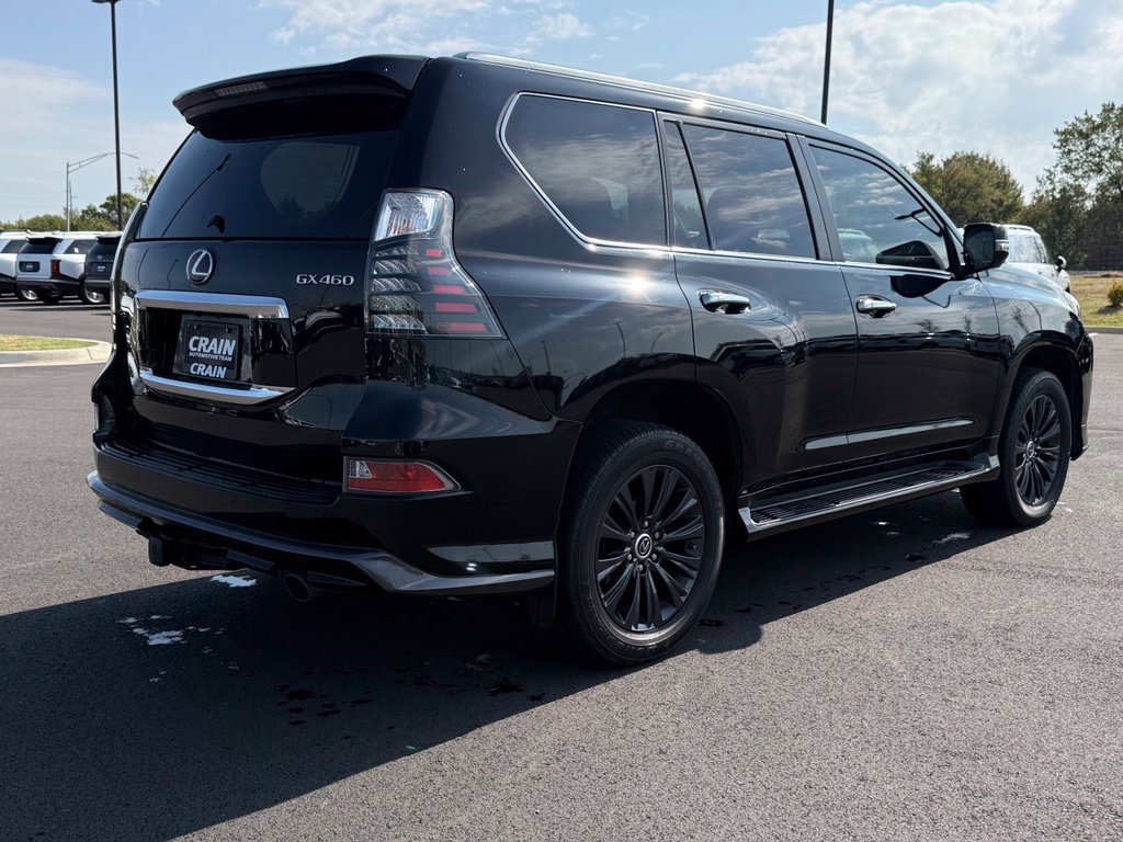 Used 2023 Lexus GX 460 Luxury w/ Sport Design Package AWD/4WD image 5
