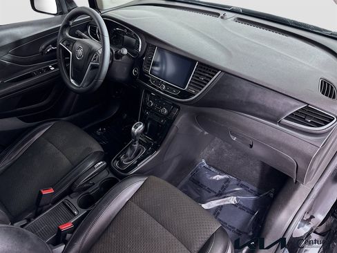 Used 2019 Buick Encore Preferred image 27