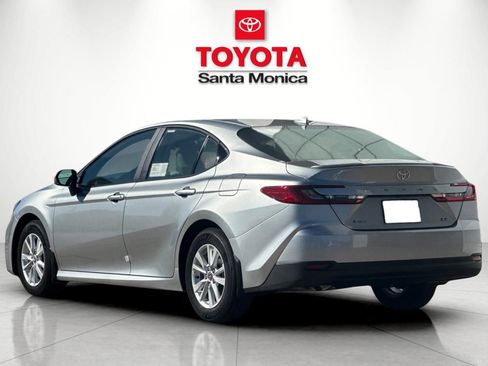 New 2026 Toyota Camry LE image 5