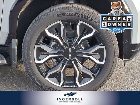 Used 2024 GMC Sierra EV Denali image 11