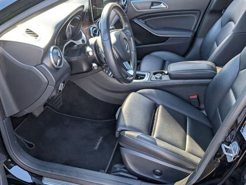 Used 2016 Mercedes-Benz GLA 250 4MATIC image 10