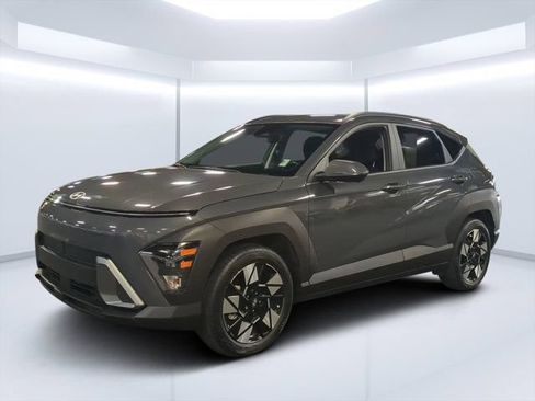 Used 2024 Hyundai Kona SEL FWD image 7