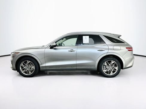 Used 2025 Genesis GV70 2.5T AWD/4WD image 4