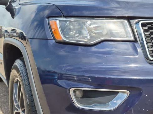 Used 2017 Jeep Grand Cherokee Limited AWD/4WD image 11