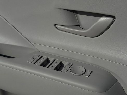 New 2026 Hyundai Kona SE image 20