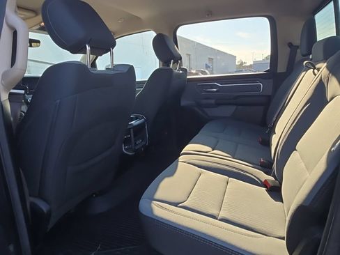 Used 2020 RAM 1500 Big Horn AWD/4WD image 13