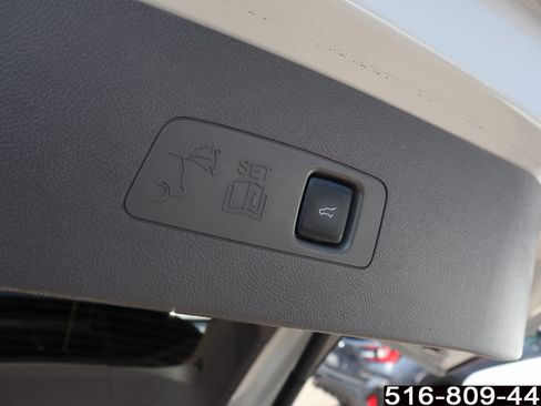 Used 2022 Lincoln Corsair AWD w/ Premium Package image 30