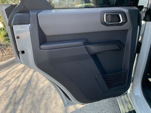 Used 2024 Ford Bronco Black Diamond image 15